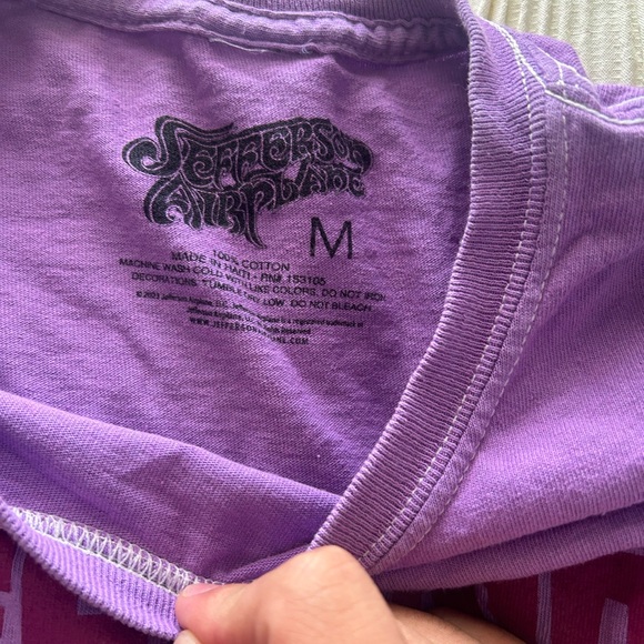 Graphic tee - Picture 2 of 2